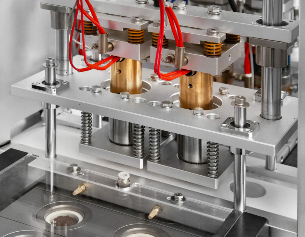 sealing station for nespresso filling machine