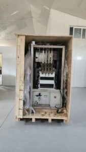 200-cpm-Kaffeekapselfüllverpackungsmaschine in Algerien eingetroffen 2